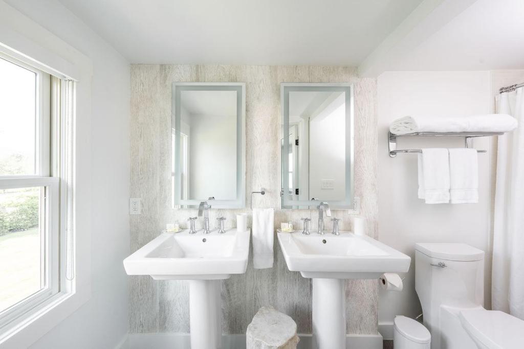 White Moose Inn Washington Экстерьер фото