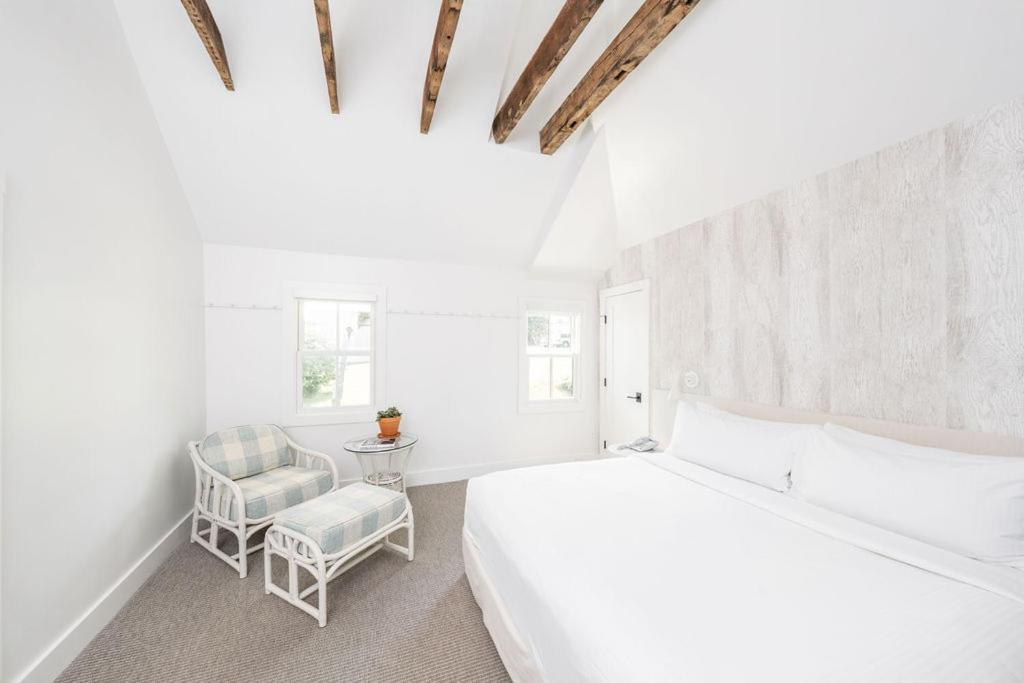 White Moose Inn Washington Экстерьер фото